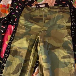 Camo pants with laced sides